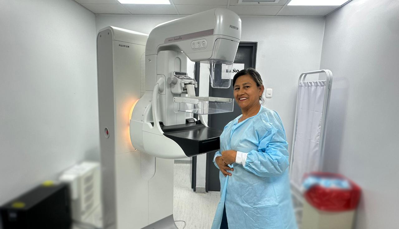 CÁNCER DE MAMA: MUJERES DEBEN REALIZARSE UNA MAMOGRAFÍA CADA DOS AÑOS A PARTIR DE LOS 40 AÑOS